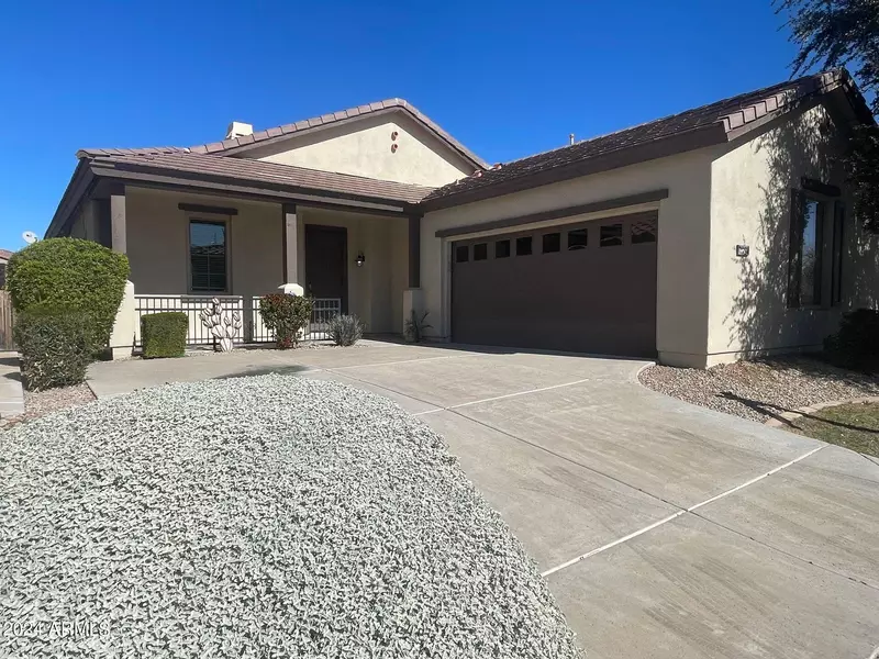 270 W WISTERIA Place, Chandler, AZ 85248