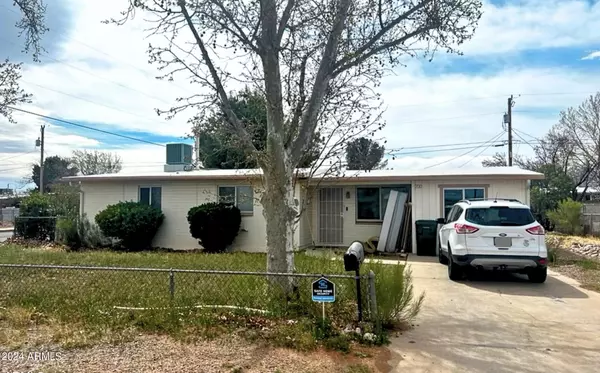 200 STEFFEN Street, Sierra Vista, AZ 85635