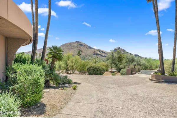 Paradise Valley, AZ 85253,6841 N 58TH Place