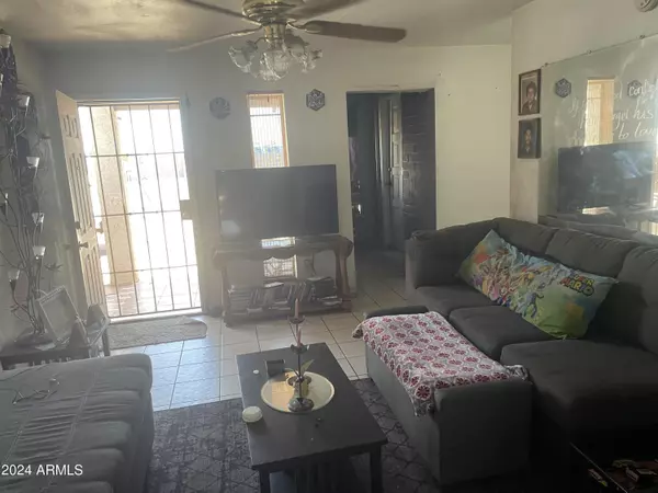 Guadalupe, AZ 85283,8010 S AVENIDA DEL YAQUI --
