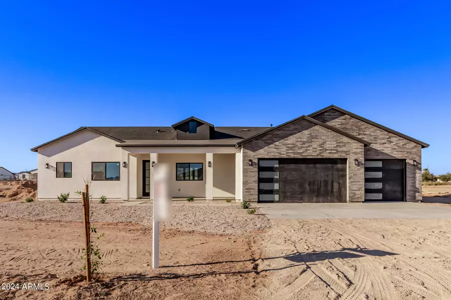 22524 W HUNTINGTON Drive, Buckeye, AZ 85326