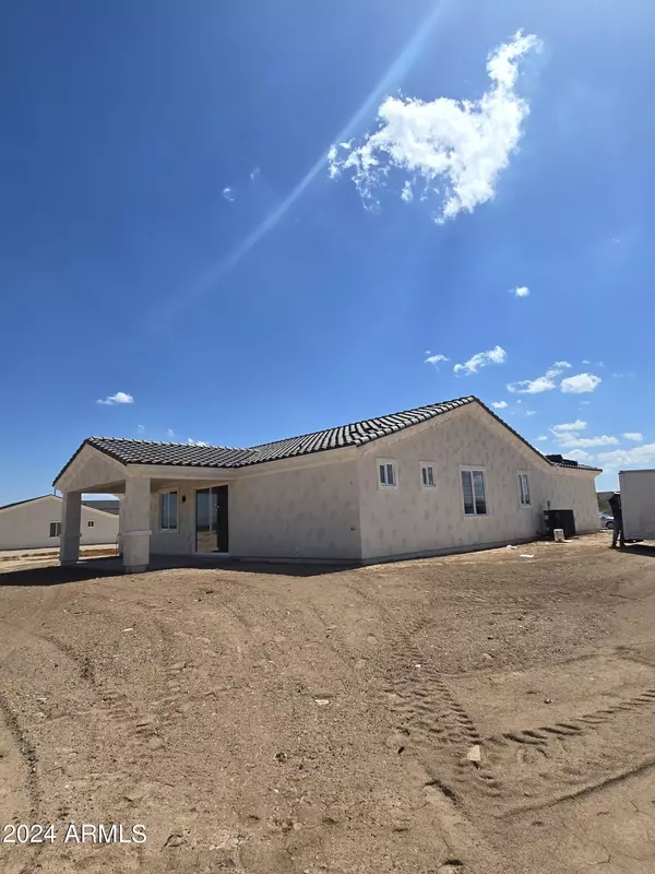 Tonopah, AZ 85354,38720 W SHERMAN Street