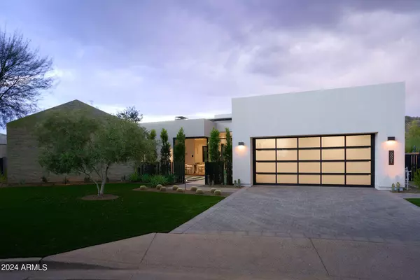 6821 E CACTUS WREN Road, Paradise Valley, AZ 85253