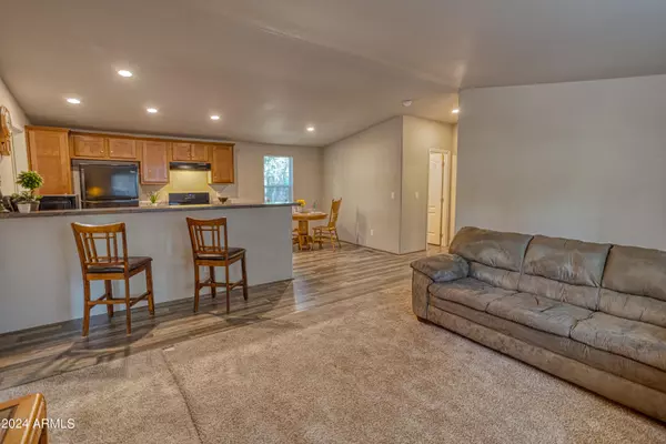 Pinetop, AZ 85935,4322 MARK TWAIN Drive