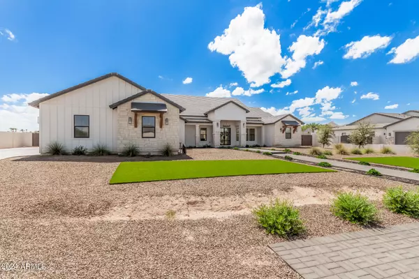 San Tan Valley, AZ 85144,5223 W ENCANTO VERDE --