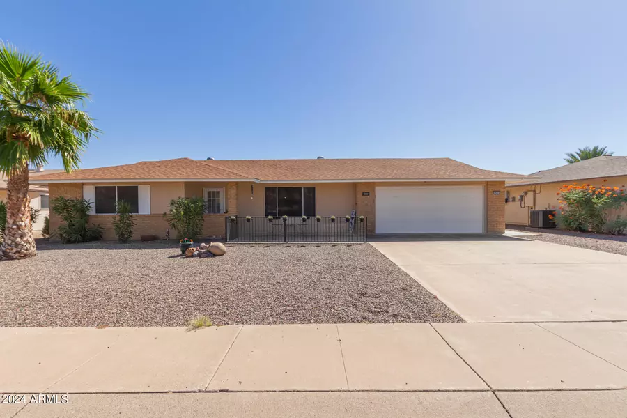 10601 W DESERT ROCK Drive, Sun City, AZ 85351