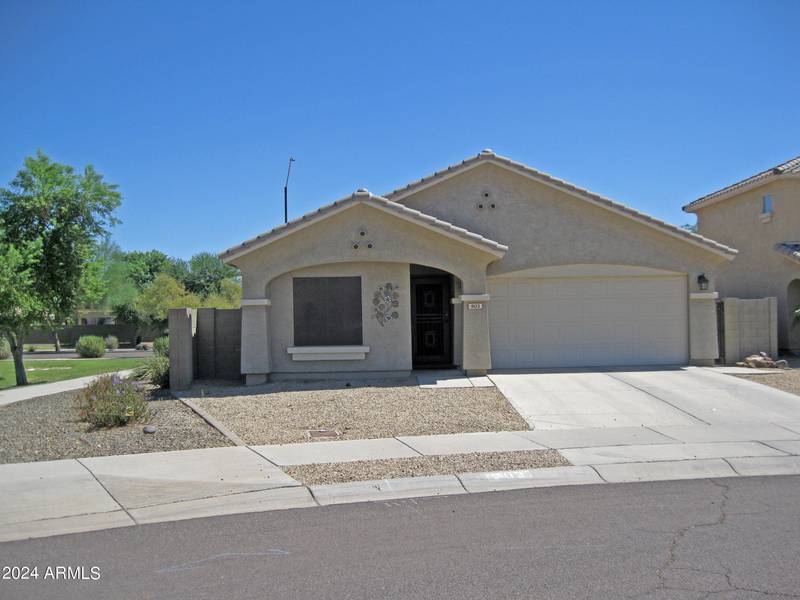 903 S 167th Drive, Goodyear, AZ 85338