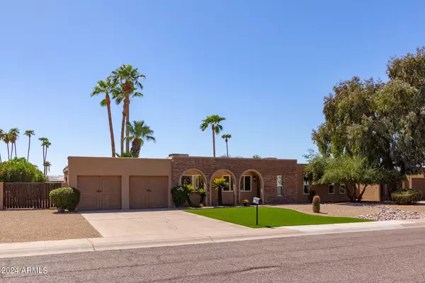 Scottsdale, AZ 85254,6529 E SHARON Drive