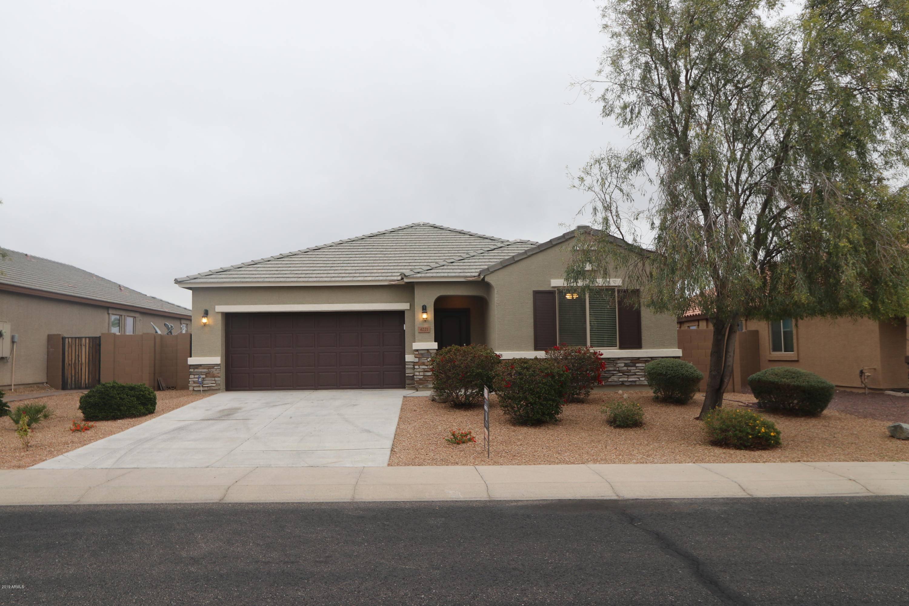 Buckeye, AZ 85326,4221 S 247TH Drive