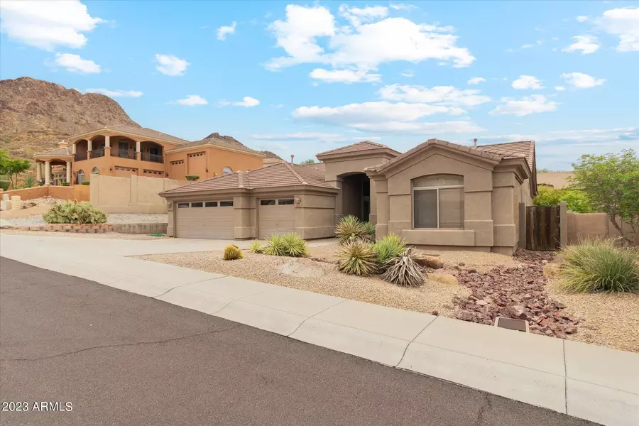 6335 W TETHER Trail, Phoenix, AZ 85083