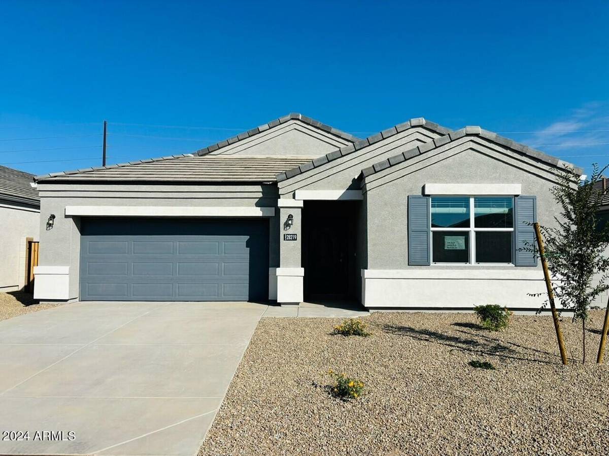 San Tan Valley, AZ 85143,28219 N PLATINUM Drive