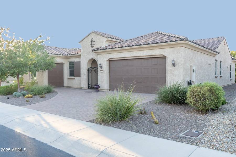 27002 W ORAIBI Drive, Buckeye, AZ 85396