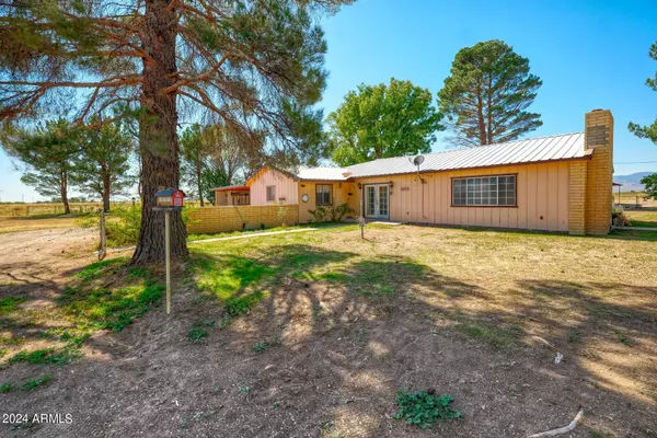 3375 W HARDY Road, Willcox, AZ 85643