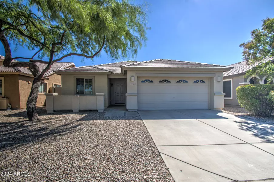 29205 N YELLOW BEE Drive, San Tan Valley, AZ 85143