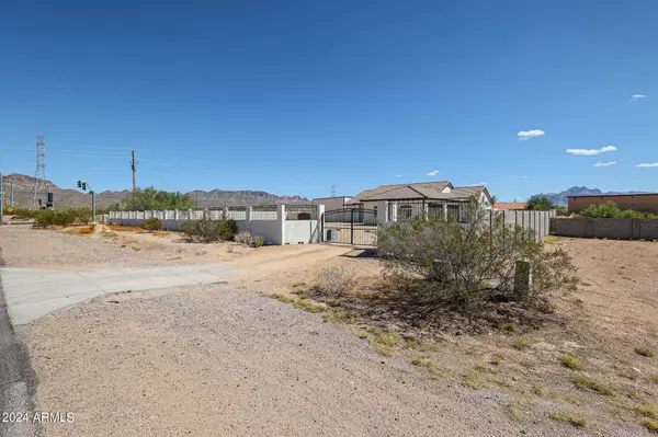 Mesa, AZ 85207,1135 N SIGNAL BUTTE Road