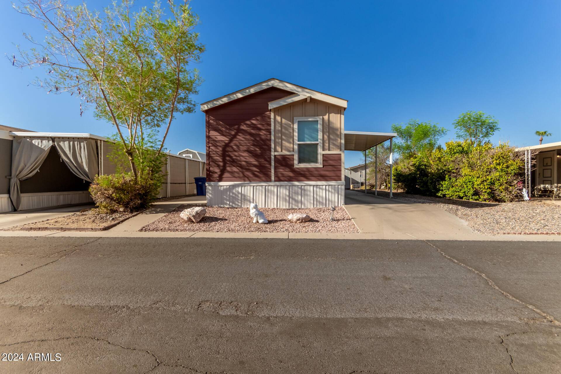 12721 W GREENWAY Road #133, El Mirage, AZ 85335