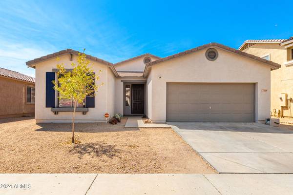 7329 W PIONEER Street, Phoenix, AZ 85043