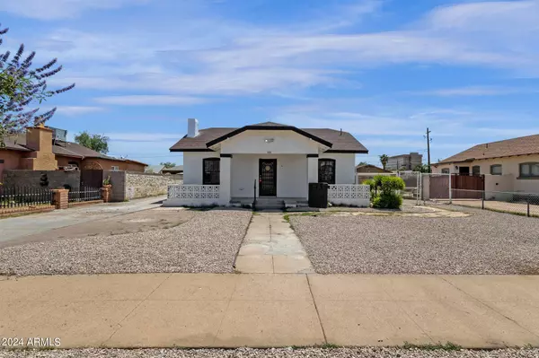 325 N 18TH Drive,  Phoenix,  AZ 85007