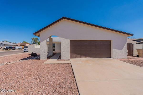 Glendale, AZ 85302,9633 N 51st Lane