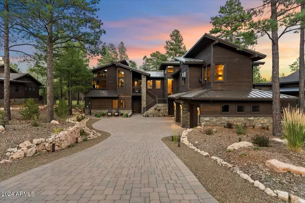 3040 S SOLITAIRES CANYON Drive, Flagstaff, AZ 86005