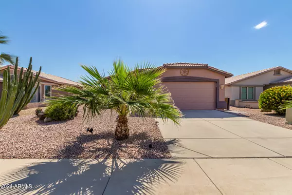 1373 E Cherry Hills Drive, Chandler, AZ 85249