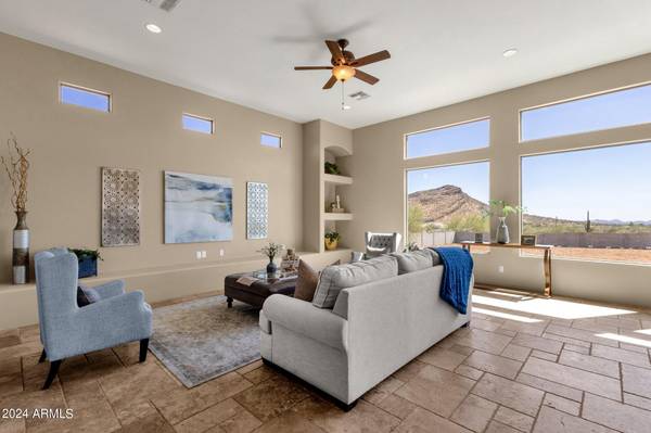 New River, AZ 85087,127 E SABROSA Drive