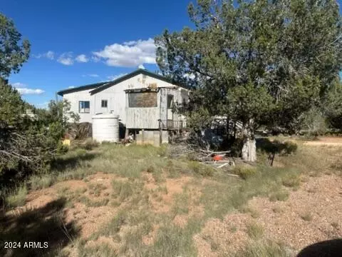 Seligman, AZ 86337,33014 W Madre Road