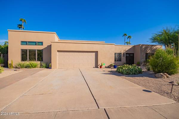 Scottsdale, AZ 85258,7777 E VIA SONRISA --