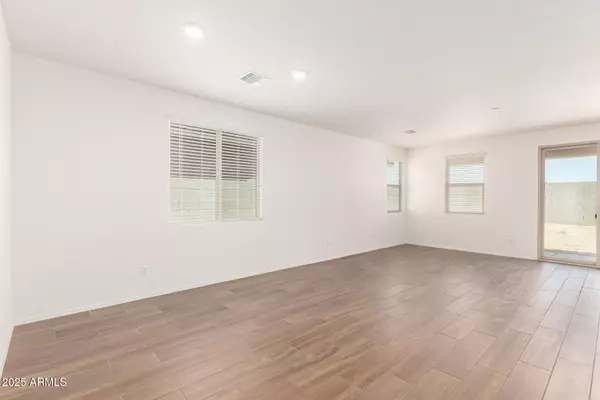 Surprise, AZ 85387,18162 W Cielo Grande Avenue