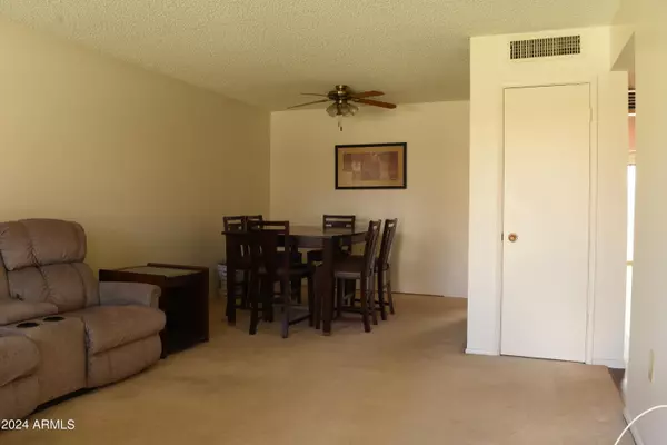 Sun City, AZ 85351,10851 W SANTA FE Drive