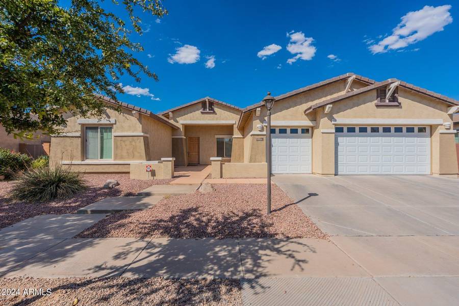 2066 E SAN CARLOS Place, Chandler, AZ 85249