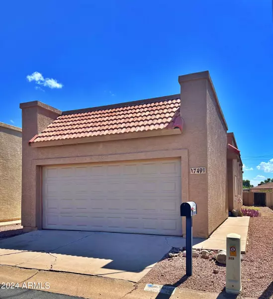 749 E PEPPER Drive, Casa Grande, AZ 85122