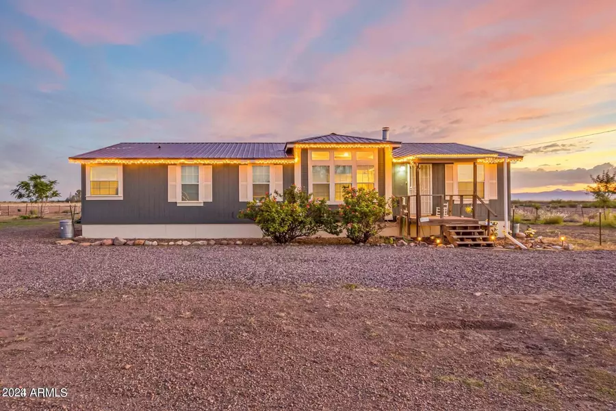 8727 N HIGHWAY 191 --, Mcneal, AZ 85617