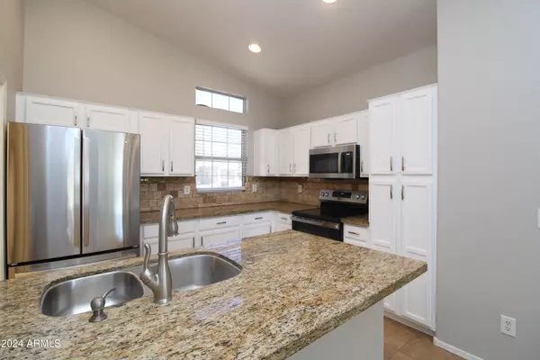 Peoria, AZ 85382,8009 W QUAIL Avenue