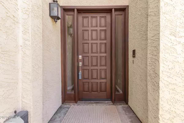 Scottsdale, AZ 85251,8100 E CAMELBACK Road #23