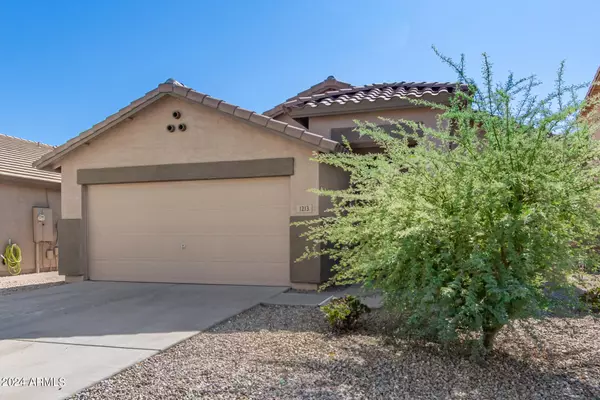 1213 W MESQUITE TREE Lane, San Tan Valley, AZ 85143