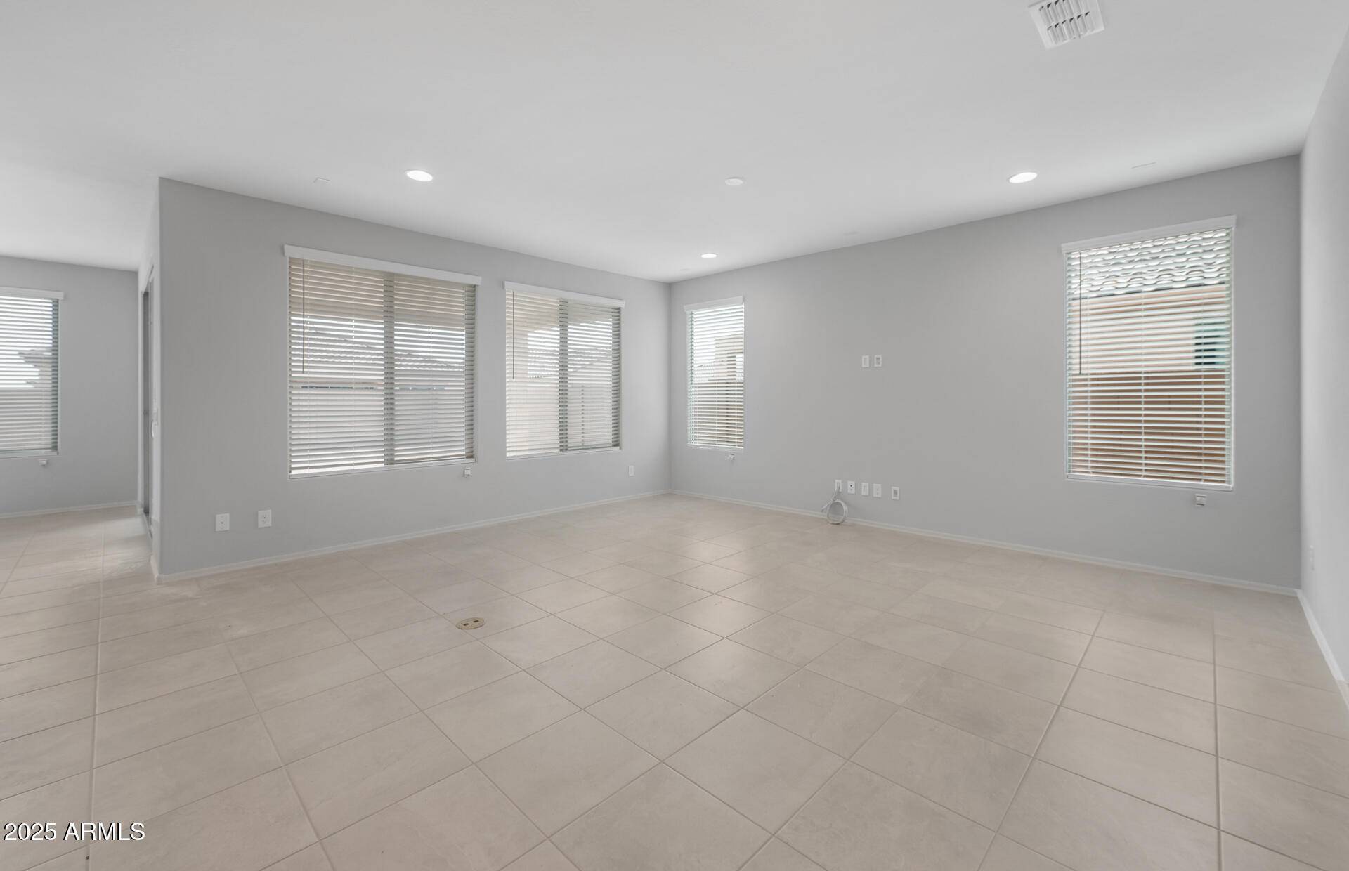 Florence, AZ 85132,7691 W Cactus Wren Way