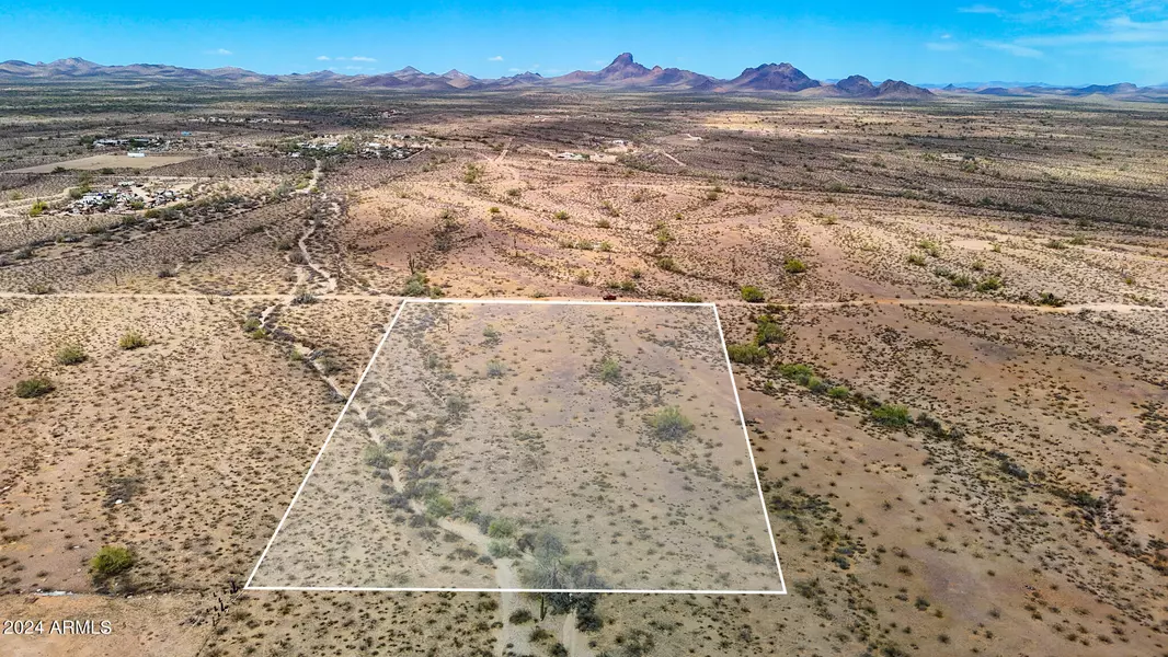 0 W OLESEN RD 5 ACRES -- #87, Wittmann, AZ 85361