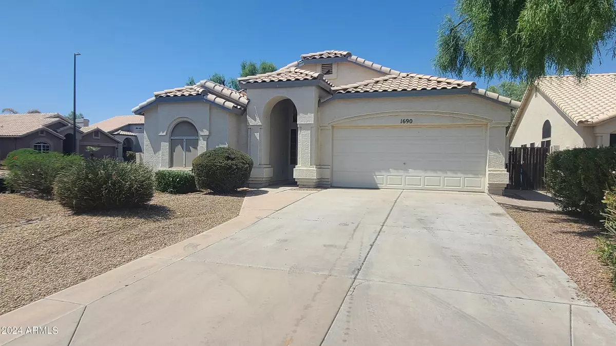 Gilbert, AZ 85233,1690 W PINON Court