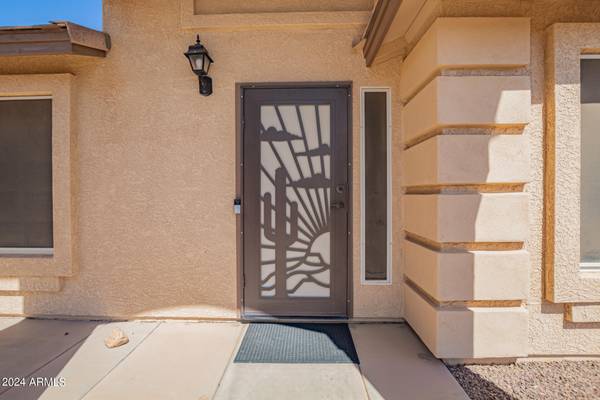 San Tan Valley, AZ 85140,3686 E MEADOW CREEK Way