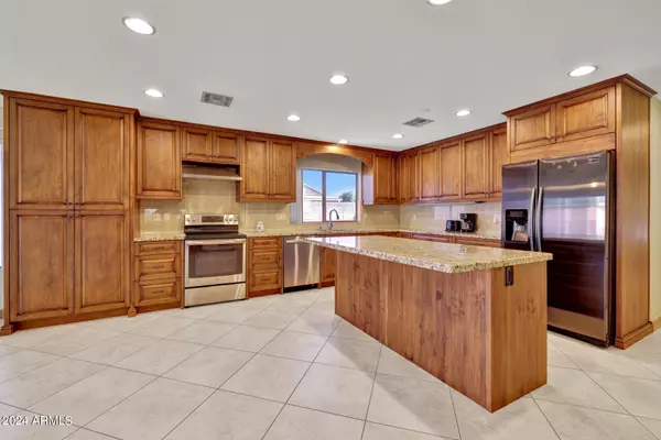 16036 N 159TH Lane, Surprise, AZ 85374