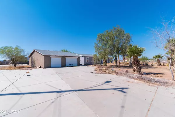 3718 S 379TH Avenue, Tonopah, AZ 85354