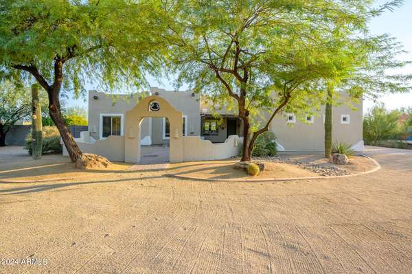 2329 E CARLISE Road,  Phoenix,  AZ 85086