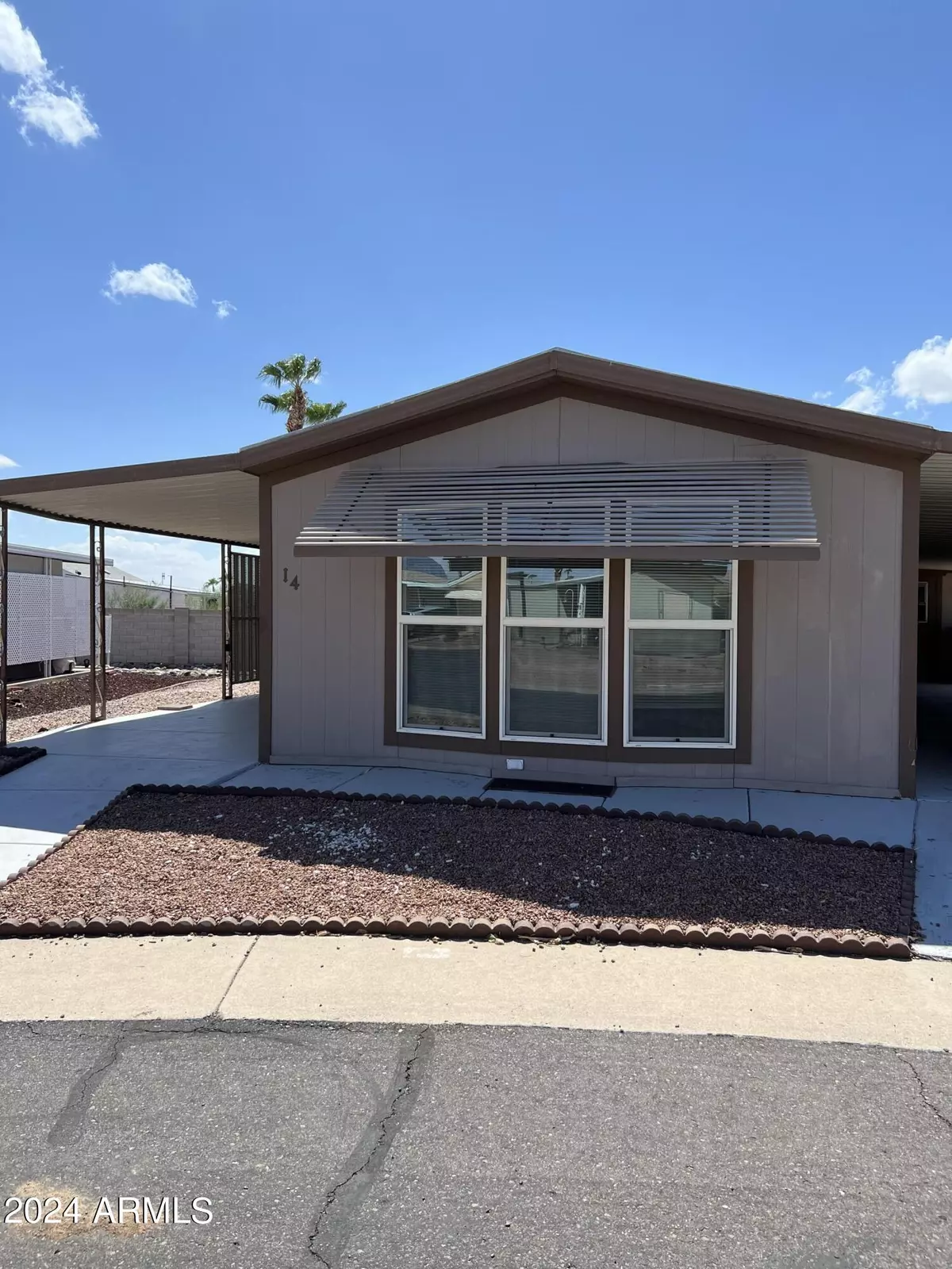 Apache Junction, AZ 85120,834 S Meridian Road #14