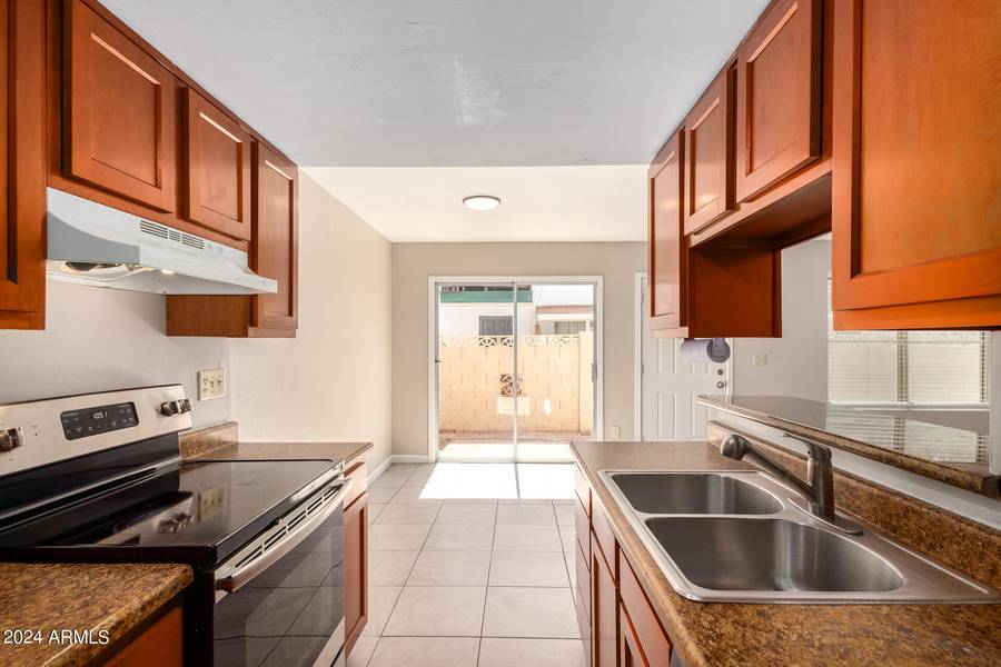 2133 W TURNEY Avenue #89B, Phoenix, AZ 85015