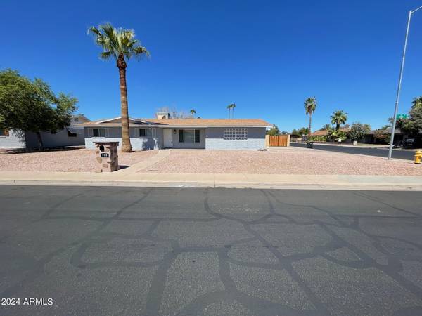 958 E 10TH Place, Mesa, AZ 85203