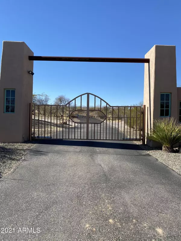 56202 N VULTURE MINE Road #3, Wickenburg, AZ 85390