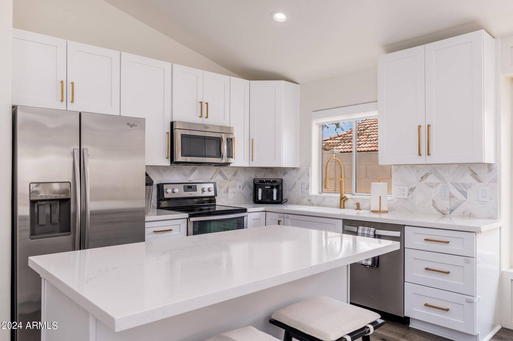 Scottsdale, AZ 85260,14844 N 94TH Place