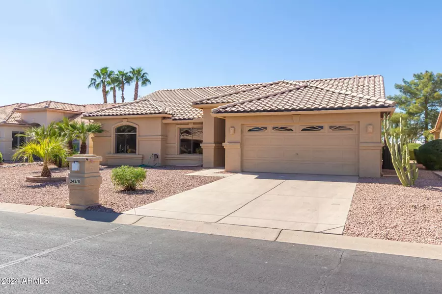 24318 S STARCREST Drive, Sun Lakes, AZ 85248