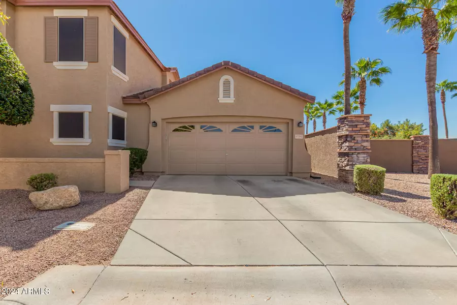 2791 S SAILORS Way, Gilbert, AZ 85295